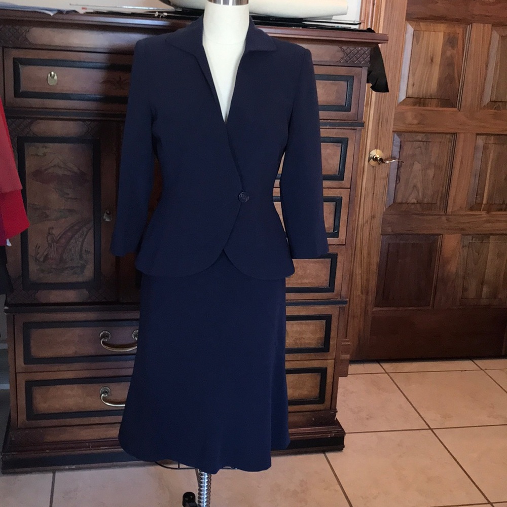 Bloomingdales skirt/jacket set
